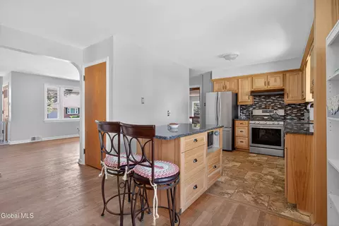 1245 Sumner Ave, Schenectady, NY 12309 photo 10