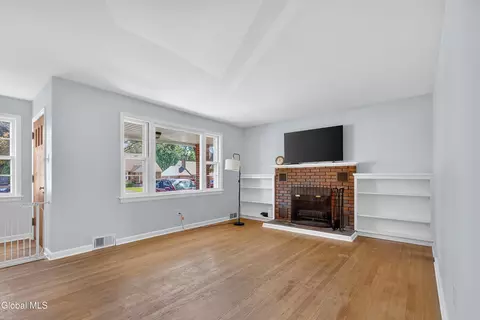 1245 Sumner Ave, Schenectady, NY 12309 photo 7