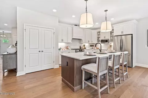Kitchen - 12 Clover Leaf Dr, Halfmoon, NY 12065 photo 5 of 5