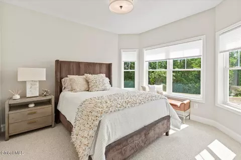 Bedroom - 12 Clover Leaf Dr, Halfmoon, NY 12065 photo 3 of 6