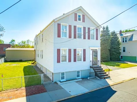 12 South St, Albany, NY 12204
