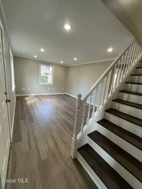 Living - 1037 Roberta Rd, Schenectady, NY 12303 photo 4 of 4
