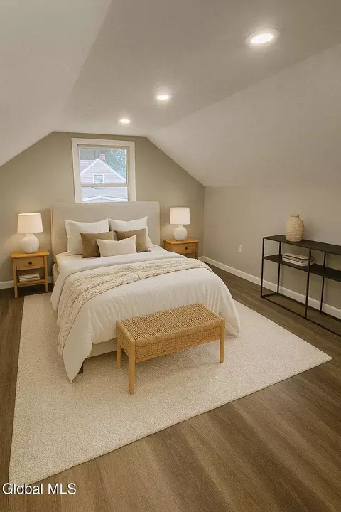 Bedroom - 1037 Roberta Rd, Schenectady, NY 12303 photo 3 of 3