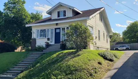 24 Hazelhurst Ave, Albany, NY 12203
