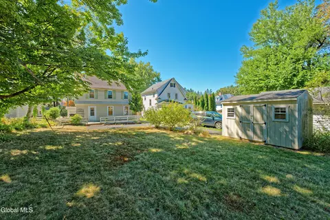 Exterior - 3 Seymour Ct, Troy, NY 12180 photo 9 of 9