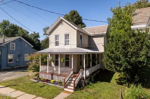 9 Division St, Glens Falls, NY 12801