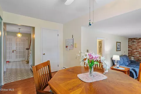 Dining - 344 Dolan Dr, Schenectady, NY 12306 photo 8 of 8