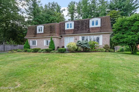 Exterior - 344 Dolan Dr, Schenectady, NY 12306 photo 3 of 10