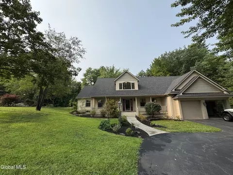 22 Willey St, Albany, NY 12203