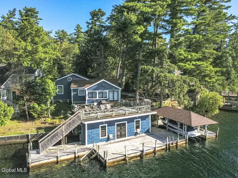1733 Pilot Knob Rd, Kattskill Bay, NY 12844