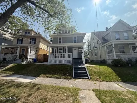 29 Columbia St, Schenectady, NY 12308