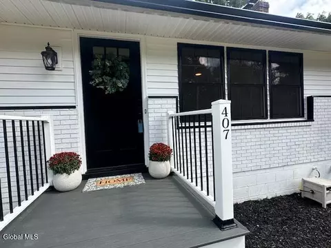 407 Stone Church Rd, Ballston Spa, NY 12020