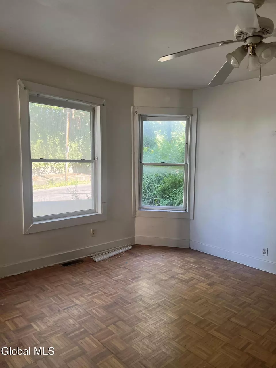  562 Crane St, Schenectady, NY 12303 photo 6