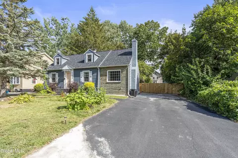 630 Rankin Ave, Schenectady, NY 12308