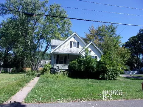 1537 Kingston Ave, Schenectady, NY 12308
