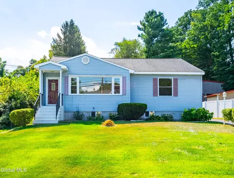 50 Consaul Rd, Albany, NY 12205