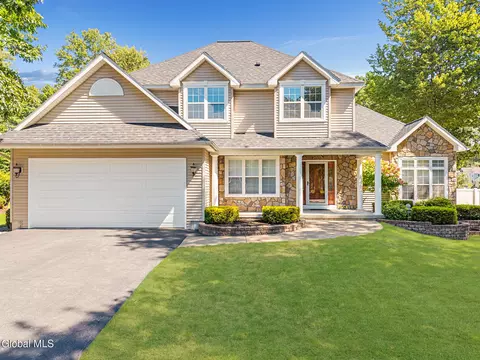 325 Jatski Dr, Ballston Spa, NY 12020