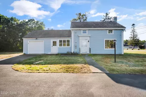 377 Corinth Rd, Queensbury, NY 12804