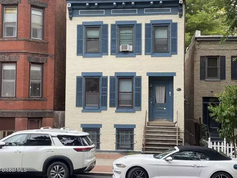 339 Madison Ave, Albany, NY 12210