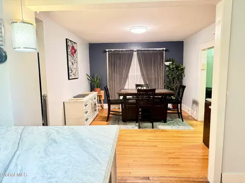 1304 Baker Ave, Schenectady, NY 12309 photo 10