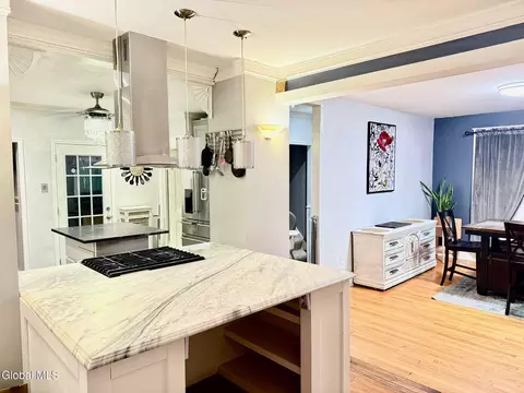 1304 Baker Ave, Schenectady, NY 12309 photo 7
