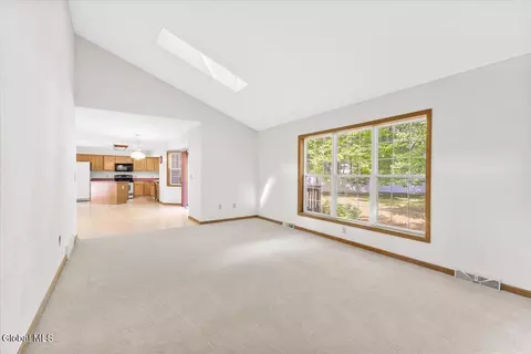 230 Drummond Dr, Ballston Spa, NY 12020 photo 10