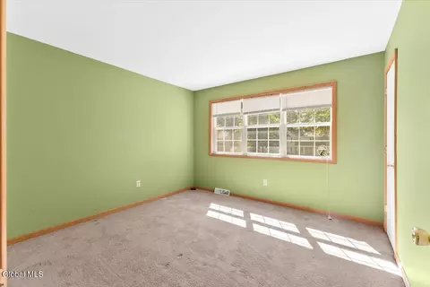 230 Drummond Dr, Ballston Spa, NY 12020 photo 22