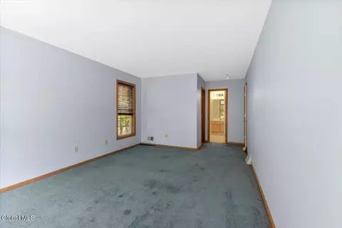 230 Drummond Dr, Ballston Spa, NY 12020 photo 17