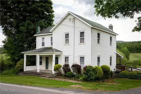 538 N Harpersfield Rd, Jefferson, NY 12093