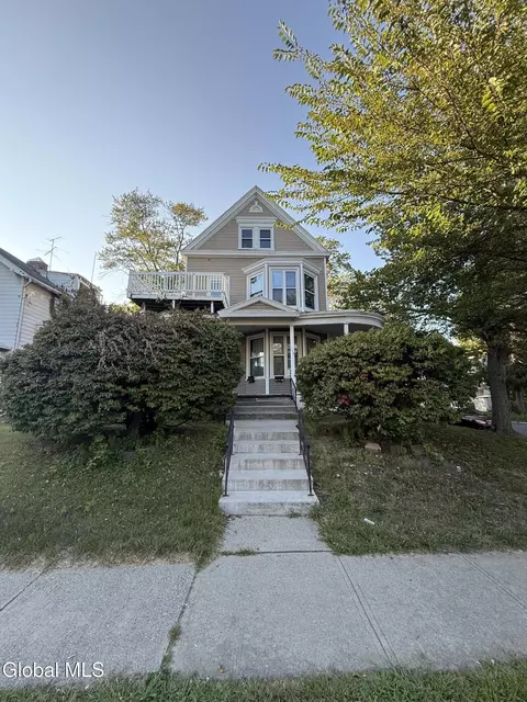 112 N Allen St, Albany, NY 12203