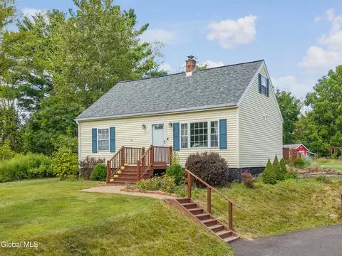 1021 Delaware Ave, Delmar, NY 12054