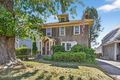 1760 Eastern Pkwy, Schenectady, NY 12309