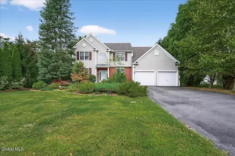 54 Towpath Ln, Waterford, NY 12188