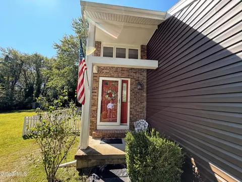 Exterior - 3 Brigantine Dr, Waterford, NY 12188 photo 4 of 15