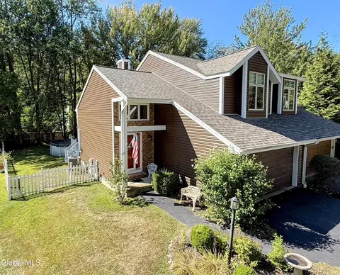 Exterior - 3 Brigantine Dr, Waterford, NY 12188 photo 2 of 15
