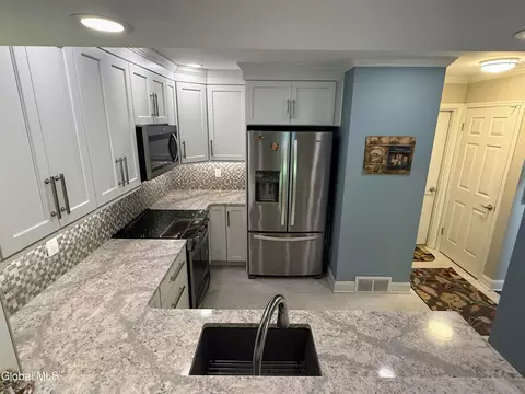 Kitchen - 3 Brigantine Dr, Waterford, NY 12188 photo 1 of 4