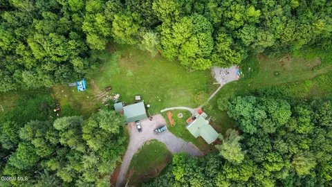 2567 State Highway 10, Johnstown, NY 12095