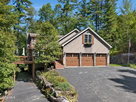 211 Blue Bay Rd, Chestertown, NY 12817
