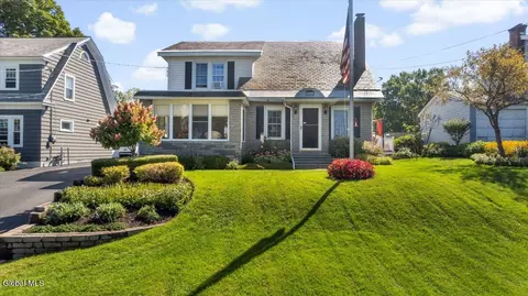 344 Ridge Rd, Queensbury, NY 12804