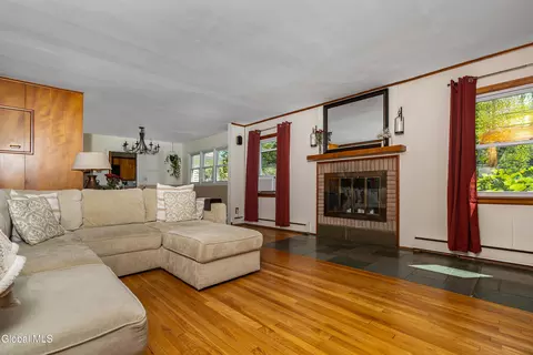 47 Oldox Rd, Delmar, NY 12054 photo 7