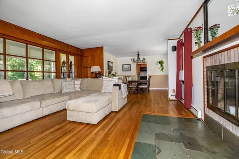 47 Oldox Rd, Delmar, NY 12054 photo 10