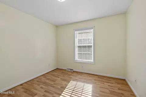 3944 Becker St, Schenectady, NY 12304 photo 32