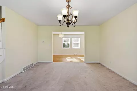 3944 Becker St, Schenectady, NY 12304 photo 38