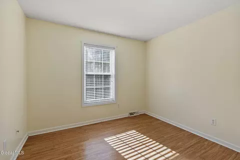 3944 Becker St, Schenectady, NY 12304 photo 22