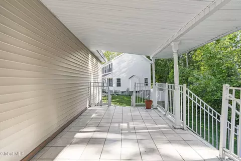 3944 Becker St, Schenectady, NY 12304 photo 45