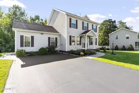 3944 Becker St, Schenectady, NY 12304 photo 3