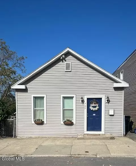 785 6th Ave, Troy, NY 12182