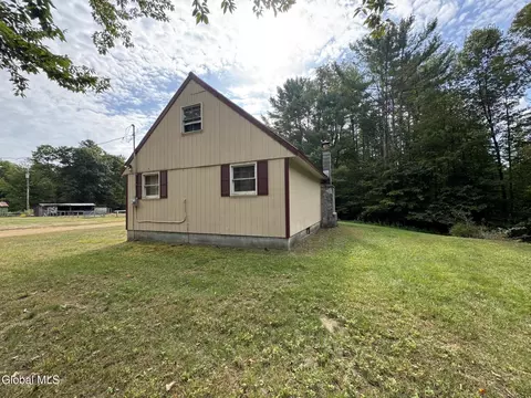 176 Harris Rd, Corinth, NY 12822 photo 4
