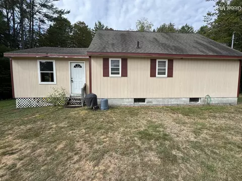 176 Harris Rd, Corinth, NY 12822