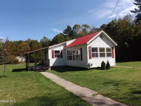 Exterior - 25 Gabriel Rd, Corinth, NY 12822 photo 3 of 5
